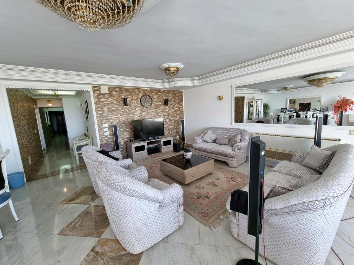 Amazing Nile View And Pyramids Apartment Kairo Exteriör bild