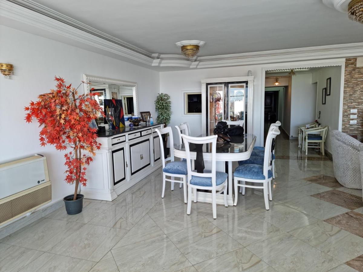 Amazing Nile View And Pyramids Apartment Kairo Exteriör bild